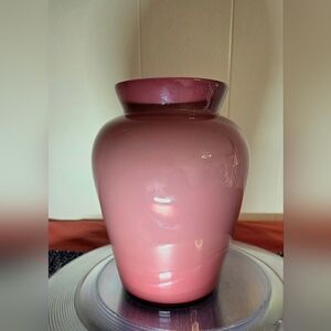 Early Pilgrim Glass Vase Ming Line 2340 Ametjys Over Milk Glass Labeled